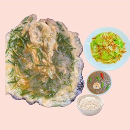 ข้าวไข่เจียวชะอมน้ำพริก+กะหล่ำปลีผัดน้ำปลา