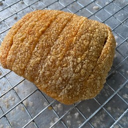 วัยรุ่นหมูกรอบ