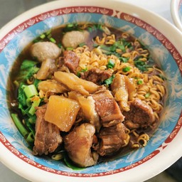 ไวไว-เนื้อตุ๋น