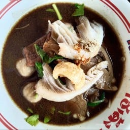 ก๋วยเตี๋ยวน้ำเนื้อ