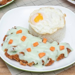 ข้าวไก่กรอบซอสวาซาบิ