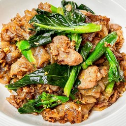 ผัดซีอิ๊วหมู