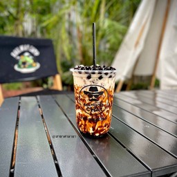 นมสดบราวน์ชูก้า