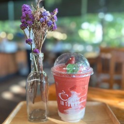 Yogurt Smoothie Strawberry