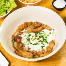 คั่วหมูไข่อบหมึกกรอบ