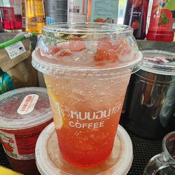 สตอเบอรี่ โซดา