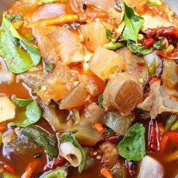 ต้มแซ่บเอ็นแก้วเนื้อ