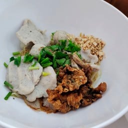 บ้านข้าวคลุกปู ข้าวหยำปู ข้าวน้ำพริกไข่ปู ศรีราชา