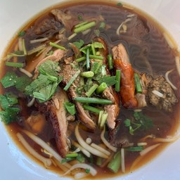 เกาเหลาเป็ดย่าง