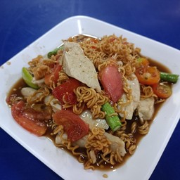 ตำมาม่าหมูยอ ปลาร้า