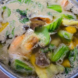 แกงเลียงกุ้งสด