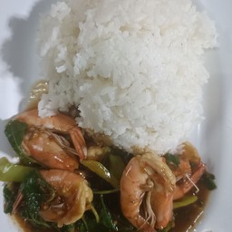 กะเพรากุ้ง