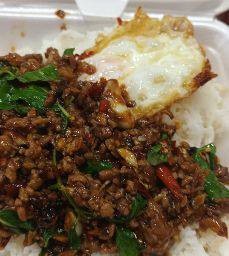 กะเพราเนื้อสับ