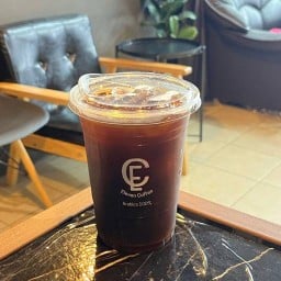 BarberCoffee รามคำแหง65 (ติดเมืองไทยสินเชื่อ)ในร้านตัดผมชายวินเทจ