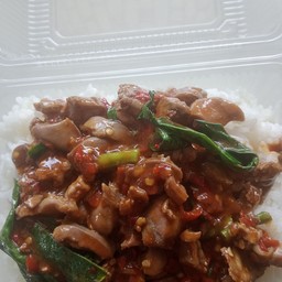 กระเพราเครื่องใน