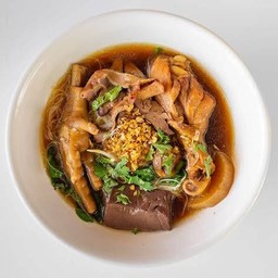 ร้านเตี๋ยว(ร้อยเอ็ด) หมู เนื้อ ตุ๋น  ตก