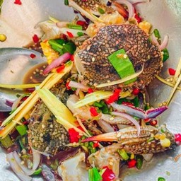 ยำปูม้า