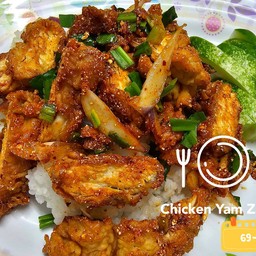 ยำไก่แซ่บ by GUFGIFT สาขาสินธานีคลอง5