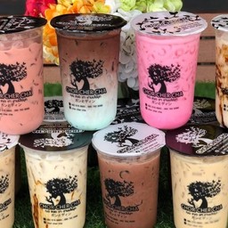 ฌอเฌอชา ชานมไข่มุก  มหาสวัสดิ์ มหาสวัสดิ์