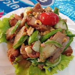 หมูตกครก