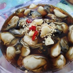 หอยนางรมดอง