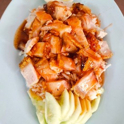 ข้าวหมูกรอบจัมโบ้