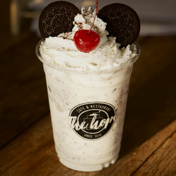 COOKIE N CREAM FRAPPE