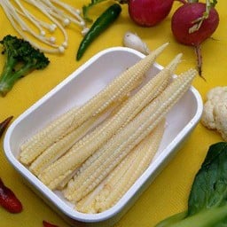 ข้าวโพดอ่อน