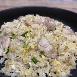 กินกะเพรากันต์ -