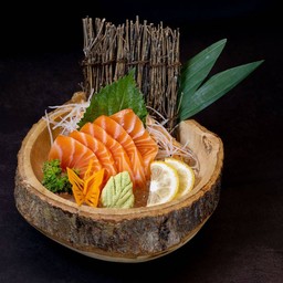 แซลมอนซาชิมิ 500 g