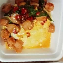 ข้าวไข่ข้นผัดฉ่าไส้กรอก