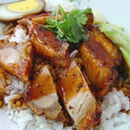 ข้าวหมูกรอบ.