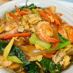 ผัดซีอิ้วทะเล