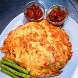 ไข่เจียวบุฟเฟ่ต์ ”ร้านถนัดเจียว“ ตลาดเสรี2