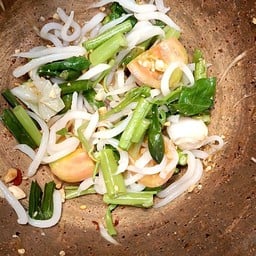 ตำไทยด้องแด้ง