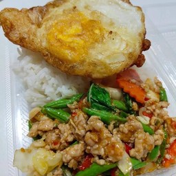 ร้าน กระเพราหอม (เจ๊แพท) นิมิตรใหม่ 64