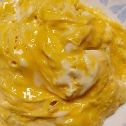 ข้าวไข่ข้น   เสริฟคู่ซีฟู๊ดแซ่บๆ