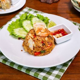 ข้าวผัดต้มยำทะเล