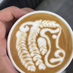 คาปูชิโน่ร้อน