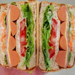 เบคอน+ไส้กรอก+ไข่ข้น