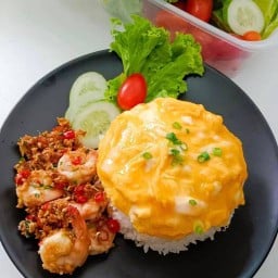 น้องน้ำพั้นช ข้าวไข่ข้น & แซนด์วิชไส้ทะลัก