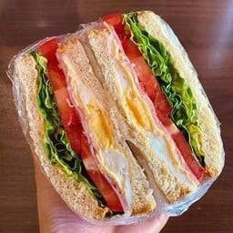 เบคอน+ไส้กรอก+ชีส+ไข่ข้น