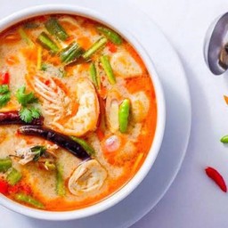 ร้านกะหรี่ปั๊บ คุณจุ๋ม5 & อาหารตามสั่ง หินกอง