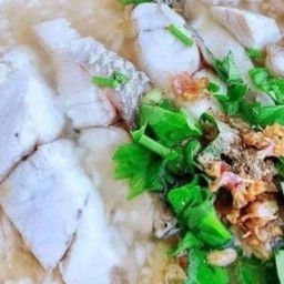 ข้าวต้มปลากระพง