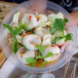 ไส้กรอก (สโมกกี้ไบท์ในตำนาน) น้องพาขวัญ ซอยข้างกรมที่ดิน