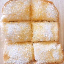 ปังเนยน้ำตาล