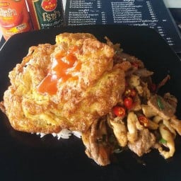 ข้าวไข่เจียวหอมมะลิ By JJJ