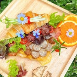 ครัวซองต์ อิน เลิฟ (Croissant in love)