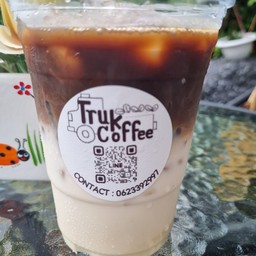 Macchiato มัคคิเอโต้