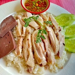 กินแล้วอิ่ม แม่โจ้ ซ.9